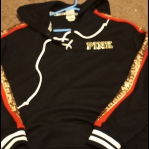 Sparkling  sweat  shirt